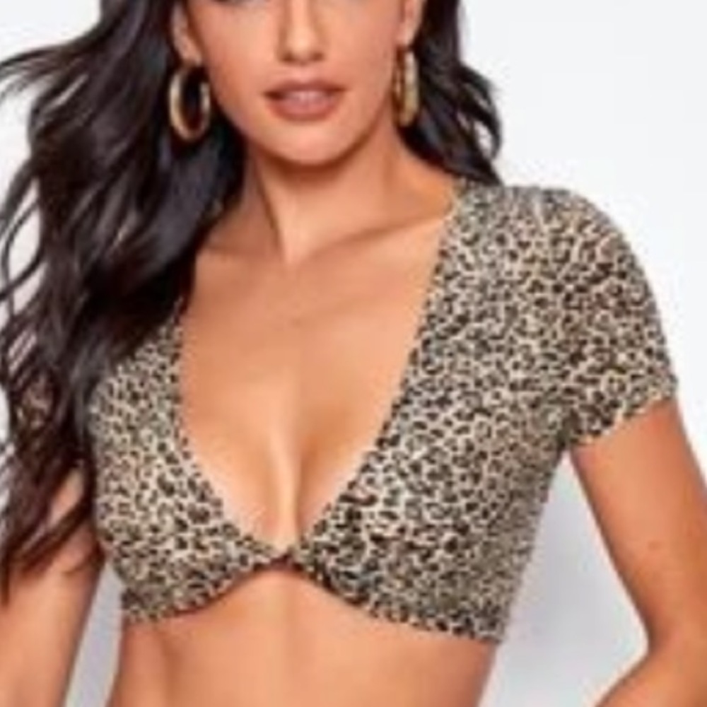 Cropped top